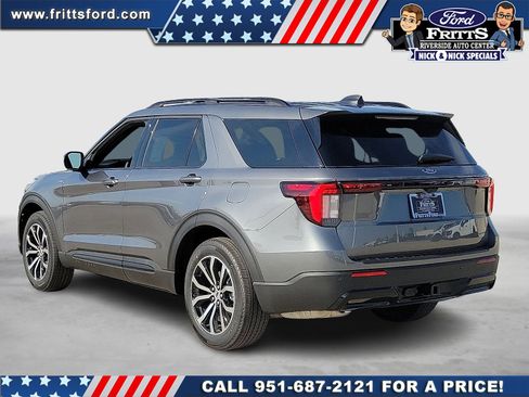 New 2026 Ford Explorer ST-Line image 2