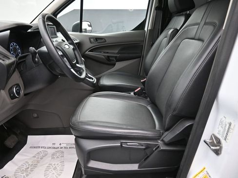 Used 2022 Ford Transit Connect XL image 19