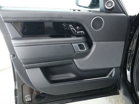 Used 2022 Land Rover Range Rover Westminster Edition image 9