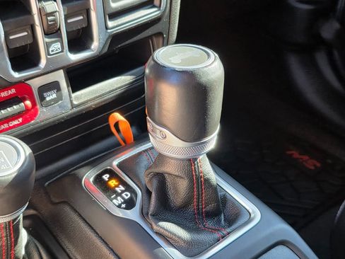 Used 2020 Jeep Wrangler Unlimited Rubicon image 40