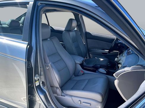 Used 2009 Honda Accord EX-L image 8