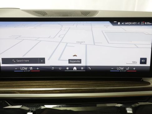 Used 2026 BMW X7 xDrive40i AWD/4WD image 11
