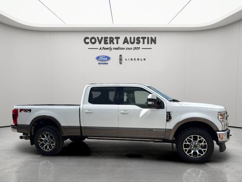 Used 2022 Ford F350 Lariat AWD/4WD image 6