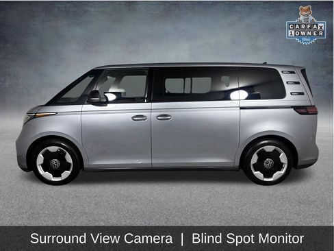 Used 2025 Volkswagen ID. Buzz Pro S Plus RWD image 5