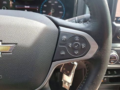 Certified 2022 Chevrolet Colorado ZR2 w/ ZR2 Midnight Special Edition image 18