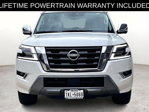 Used 2023 Nissan Armada Platinum w/ Captain's Chairs Package image 5