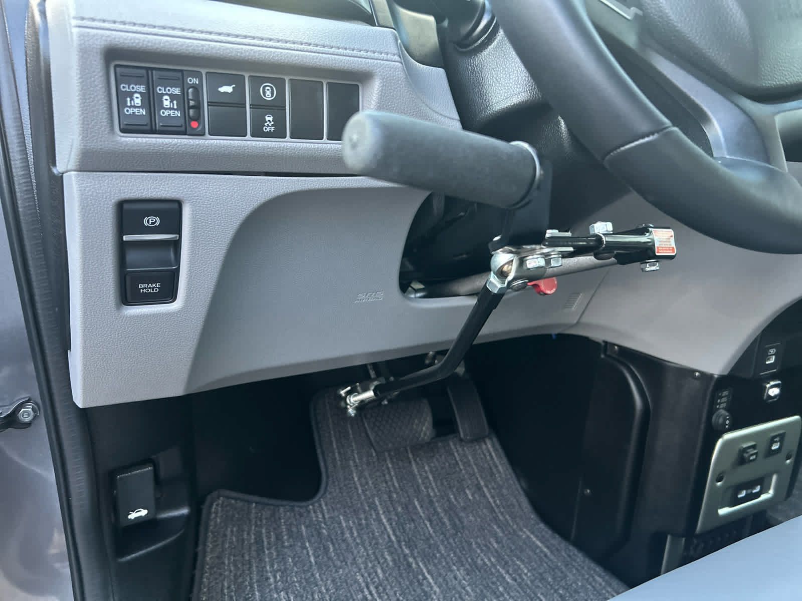 Used 2024 Honda Odyssey EX-L image 15