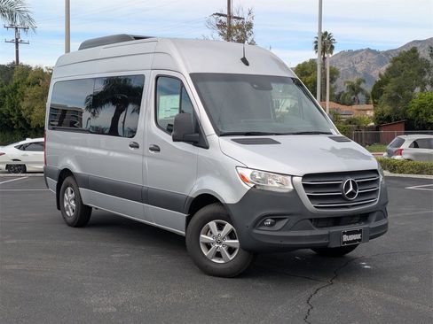 New 2024 Mercedes-Benz Sprinter 2500 image 16
