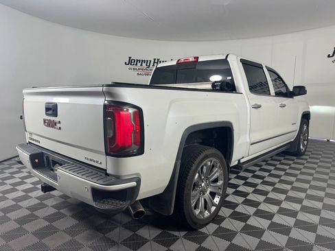 Used 2017 GMC Sierra 1500 Denali w/ Denali Ultimate Package AWD/4WD image 7