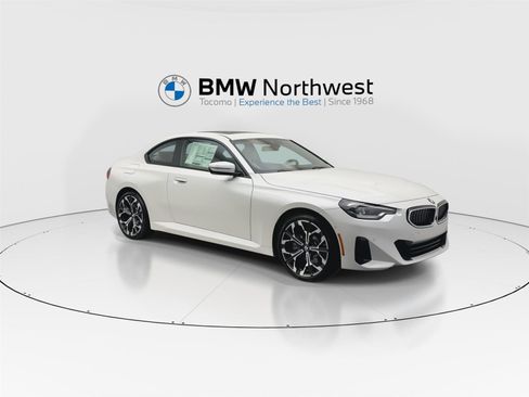 New 2026 BMW 230i xDrive Coupe w/ Convenience Package image 6