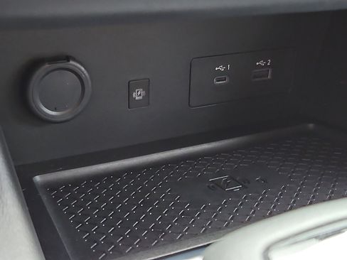 Certified 2024 Nissan Pathfinder SL w/ Cargo Package AWD/4WD image 23