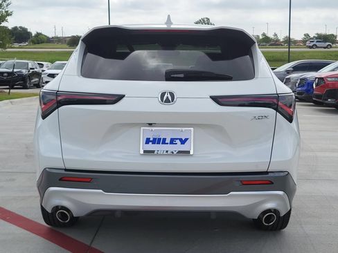 Used 2025 Acura ADX FWD image 4