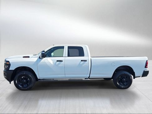New 2026 RAM 3500 Tradesman AWD/4WD image 3