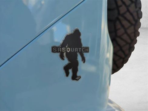 New 2025 Ford Bronco Heritage Edition image 23