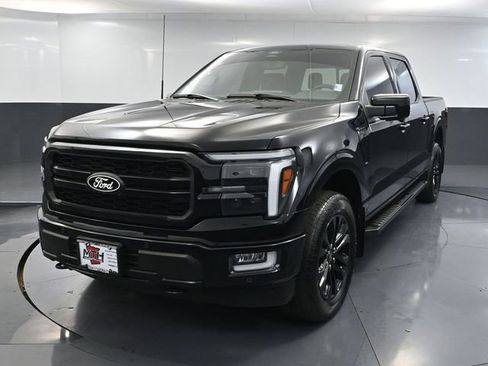 Used 2024 Ford F150 Lariat image 13