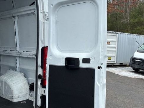 Used 2023 RAM ProMaster 2500 FWD image 25