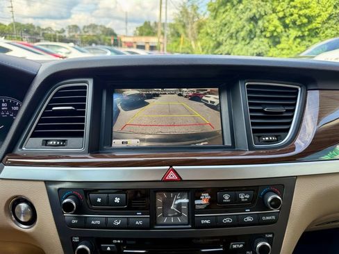 Used 2016 Hyundai Genesis 3.8 w/ Option Group 02 RWD image 19