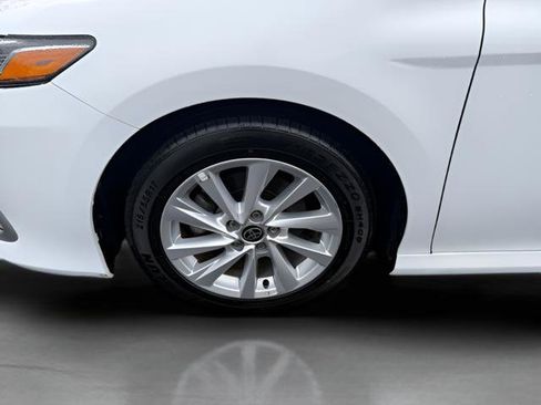 Used 2023 Toyota Camry LE w/ Convenience Package FWD image 22