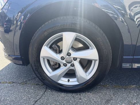 Used 2019 Audi Q3 2.0T Premium Plus w/ Premium Plus Package AWD/4WD image 11