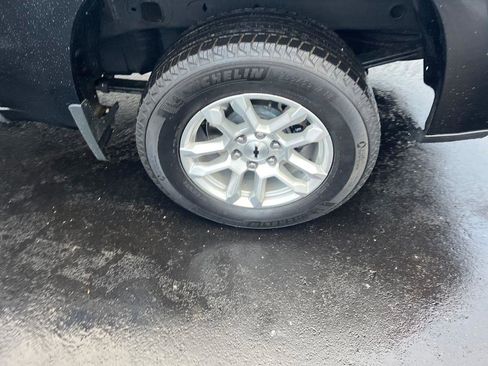 Used 2025 Chevrolet Silverado 1500 RST image 30