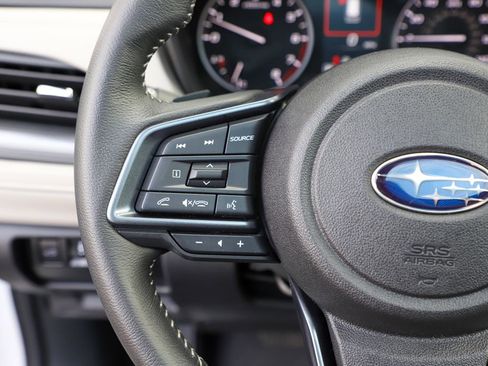 Used 2025 Subaru Forester Limited image 33