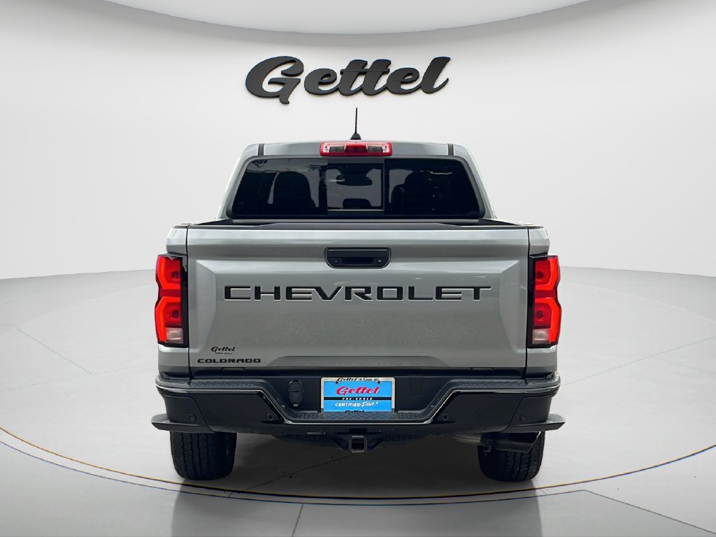Used 2023 Chevrolet Colorado Z71 w/ Z71 Convenience Package 2 AWD/4WD image 6
