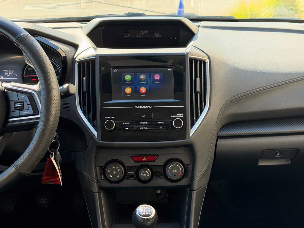 Used 2019 Subaru Crosstrek 2.0i AWD/4WD image 17