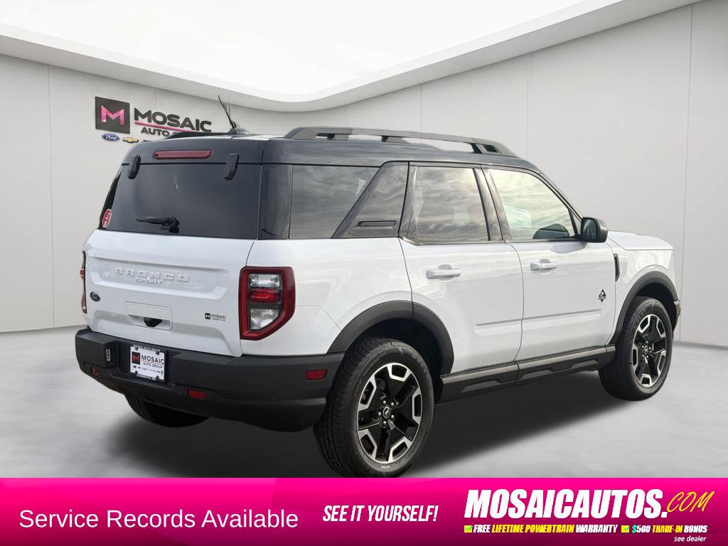 Used 2023 Ford Bronco Sport Outer Banks w/ Tech Package AWD/4WD image 7