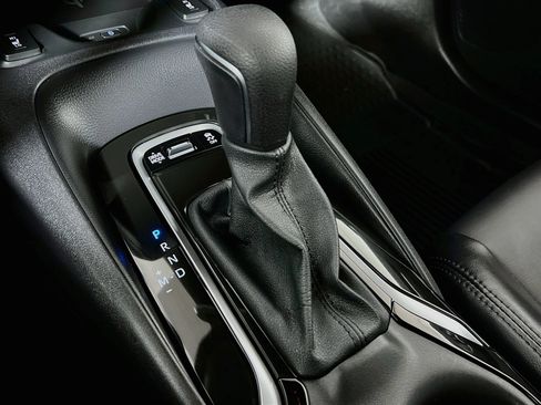 Certified 2025 Toyota Corolla XSE FWD image 19