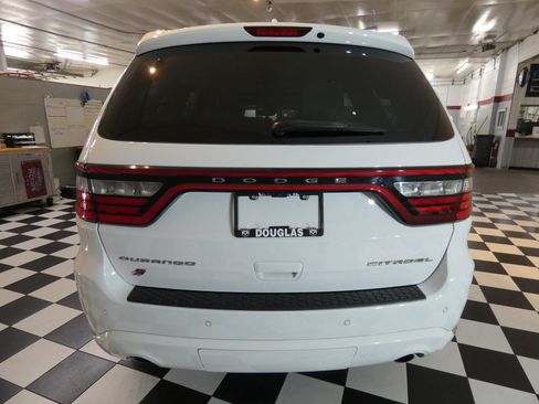Used 2019 Dodge Durango Citadel w/ Technology Group AWD/4WD image 5