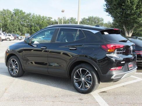 Used 2022 Buick Encore GX Select image 4