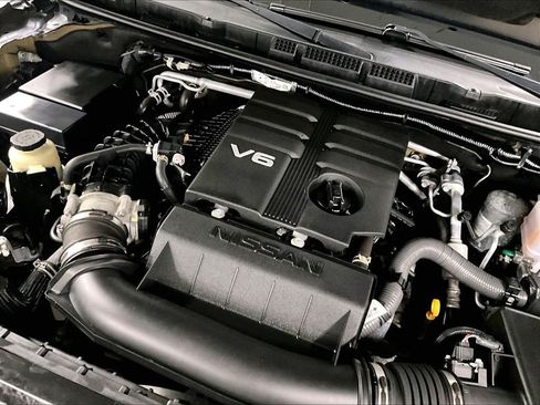 Used 2022 Nissan Frontier SV AWD/4WD image 34