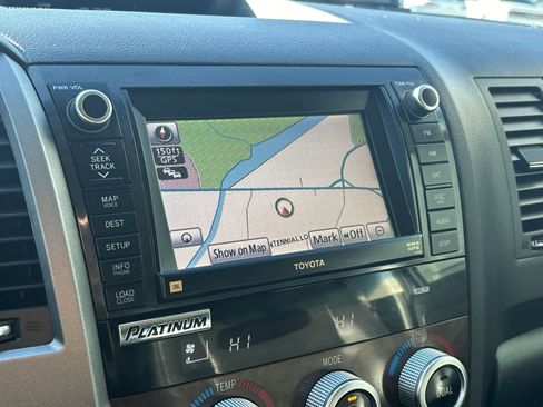 Used 2012 Toyota Tundra Limited image 16