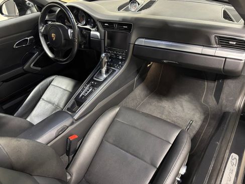 Used 2014 Porsche 911 Carrera 4S image 9