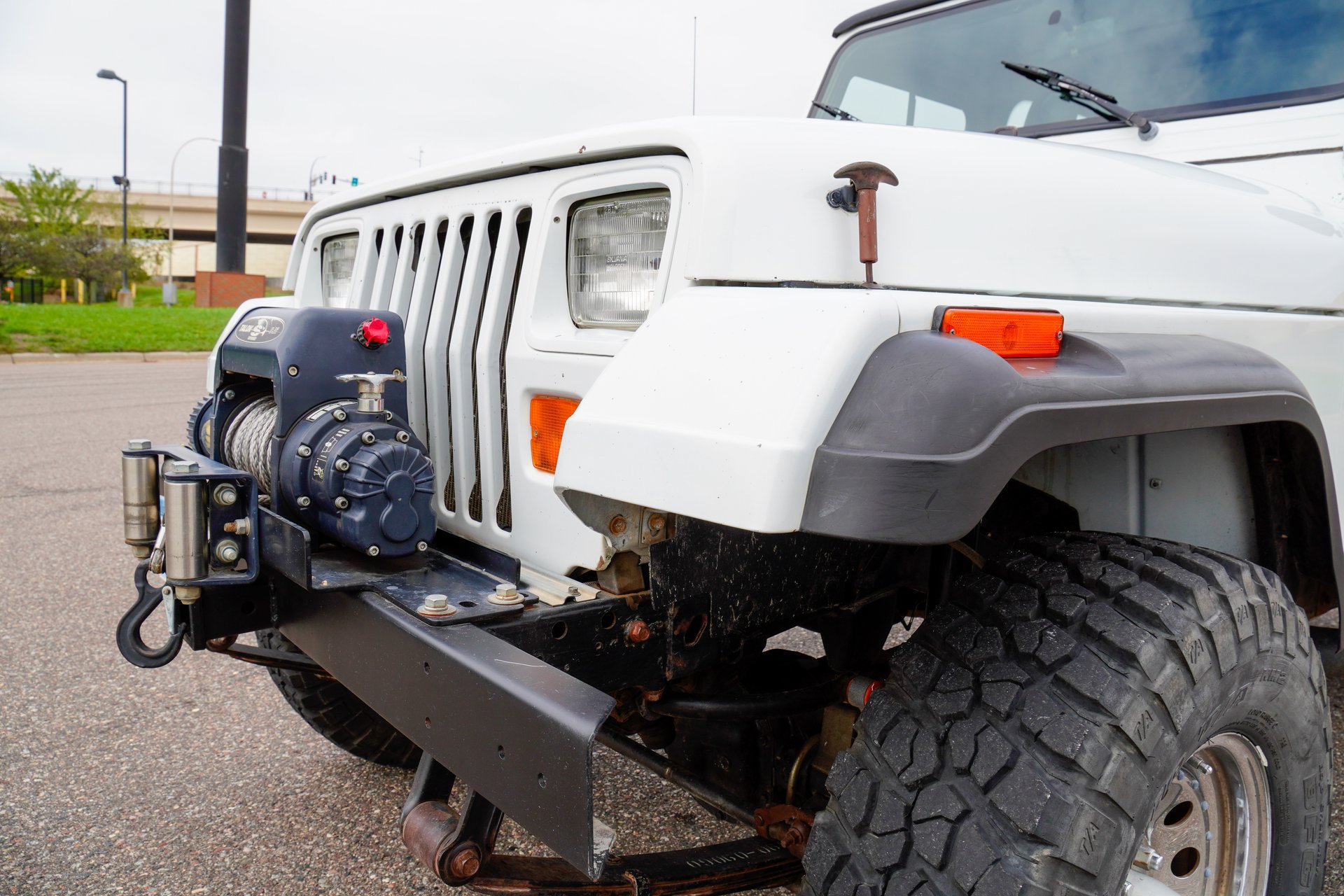 Used 1992 Jeep Wrangler 4WD image 22