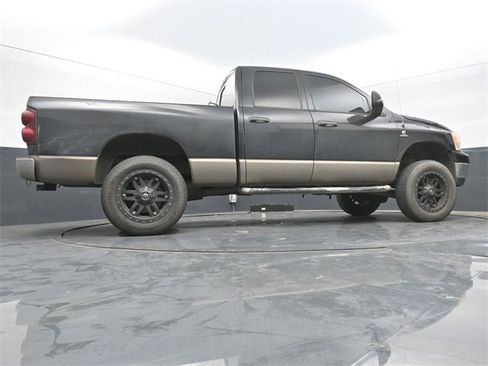 Used 2009 Dodge Ram 2500 Truck SLT w/ Popular Equipment Group image 38