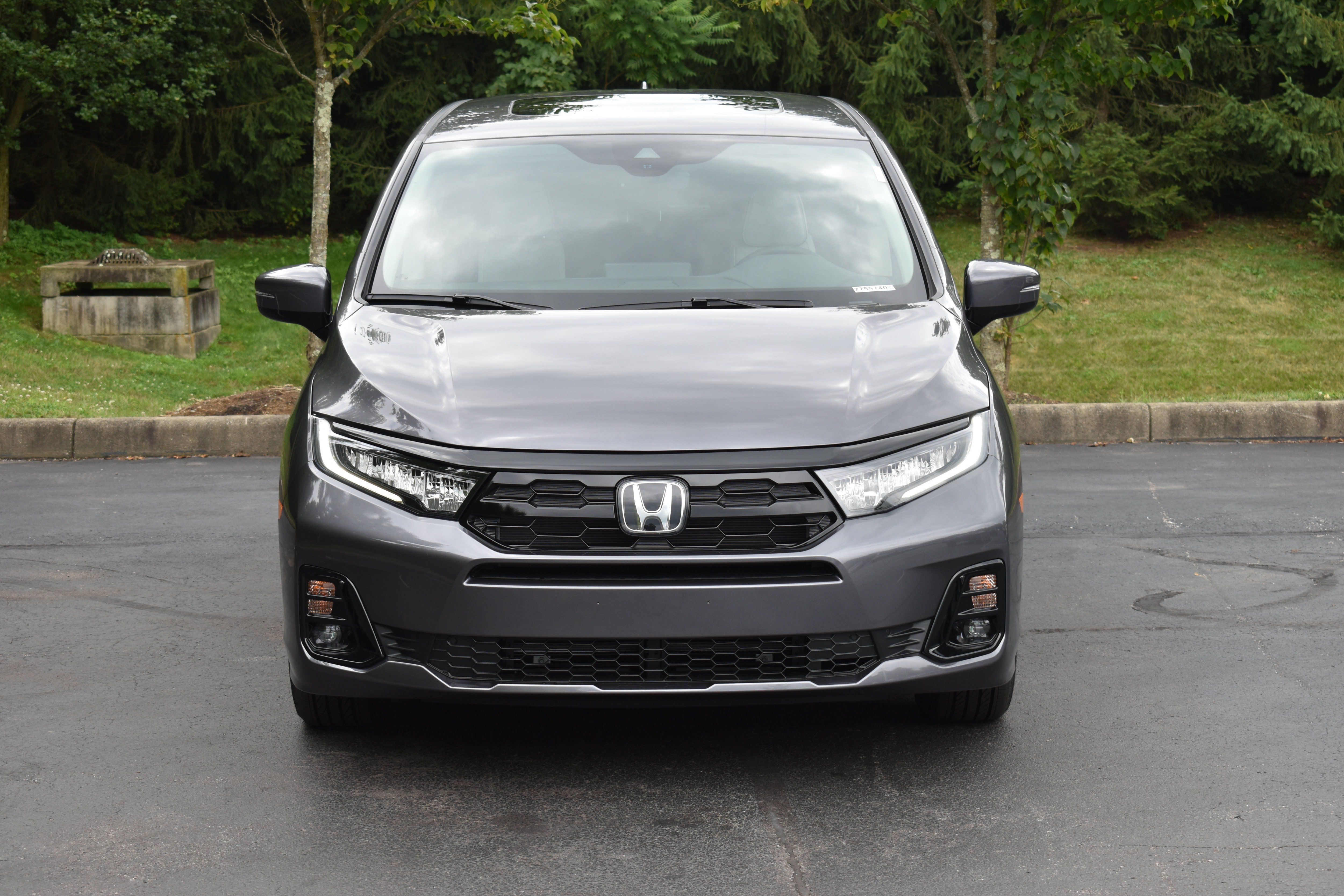 New 2026 Honda Odyssey Elite image 2