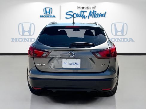 Used 2017 Nissan Rogue Sport SV image 6