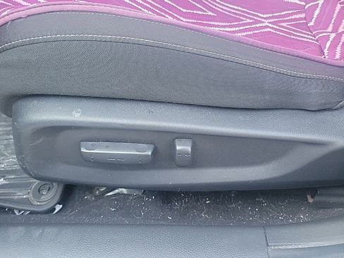 Certified 2021 Honda Civic EX image 27