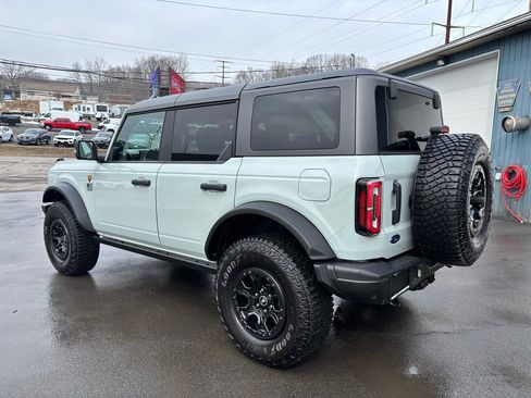 Used 2021 Ford Bronco Badlands image 3