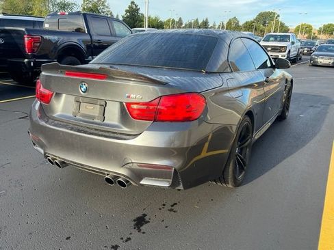 Used 2016 BMW M4 Convertible RWD image 2