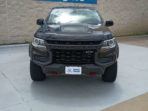 Used 2022 Chevrolet Colorado ZR2 w/ ZR2 Midnight Special Edition AWD/4WD image 2