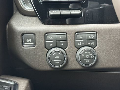 New 2026 Chevrolet Silverado 1500 LTZ image 30