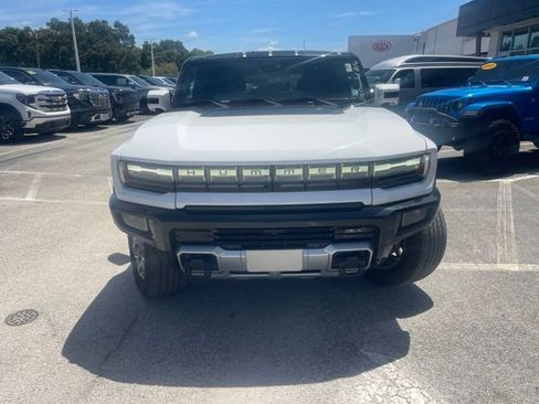 Used 2024 GMC Hummer EV 3X AWD/4WD image 2