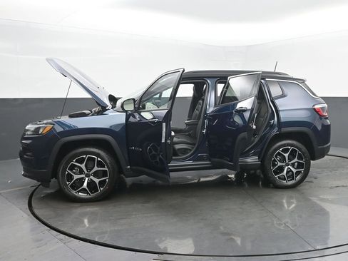 New 2026 Jeep Compass Limited image 57