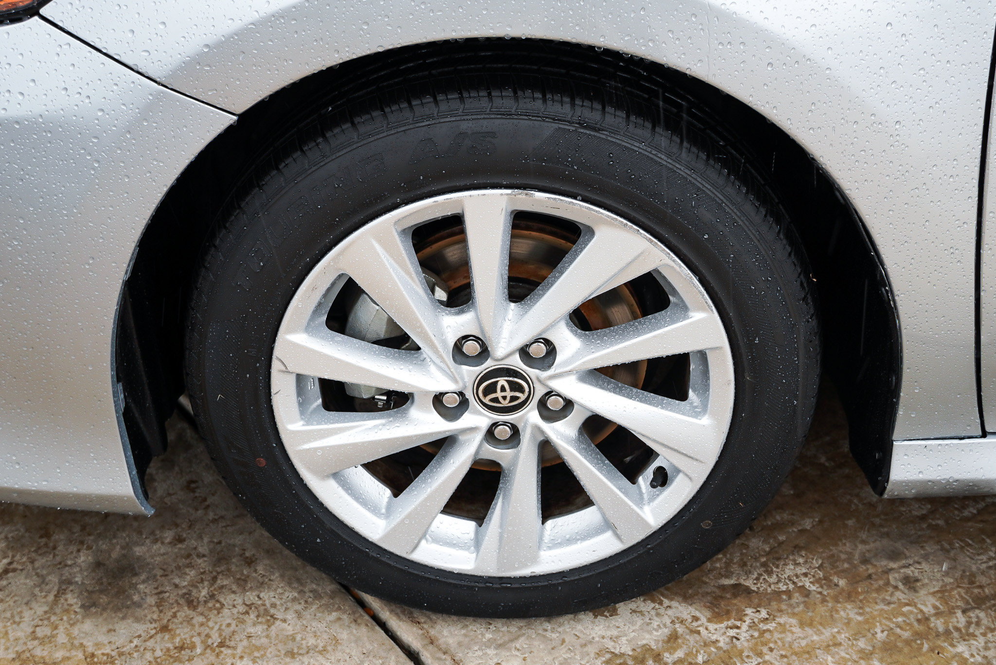 Used 2023 Toyota Camry LE FWD image 12