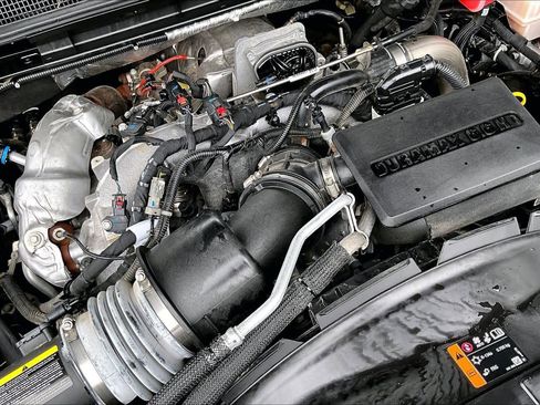 Used 2024 Chevrolet Silverado 2500 LTZ w/ LTZ Plus Package AWD/4WD image 33