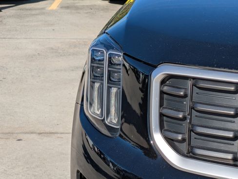 Used 2023 Kia Telluride SX image 7