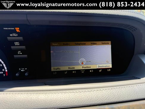 Used 2012 Mercedes-Benz CL 63 AMG image 28