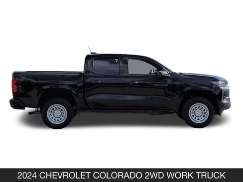 Used 2024 Chevrolet Colorado W/T image 6